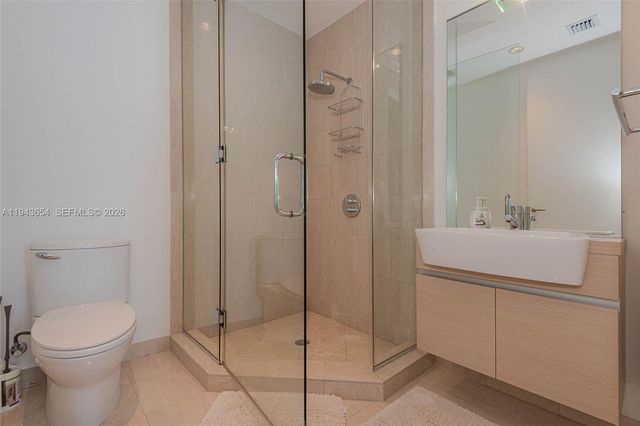 200 Biscayne Boulevard Way 5109, Miami, FL 33131