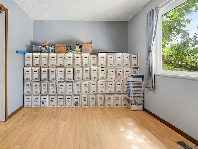 6932 Deframe Ct, Arvada, CO 80004