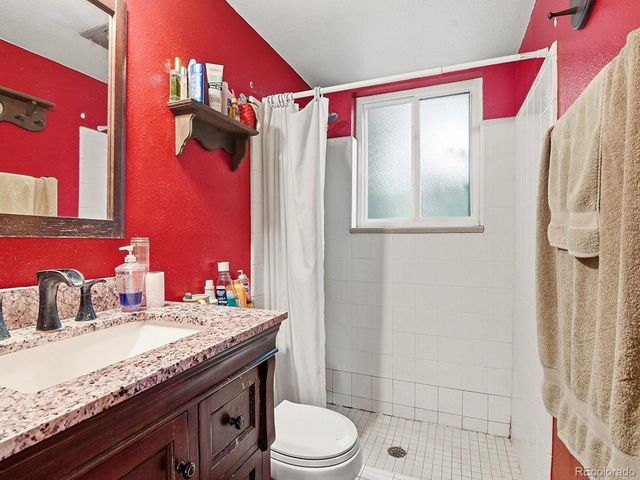 6932 Deframe Ct, Arvada, CO 80004