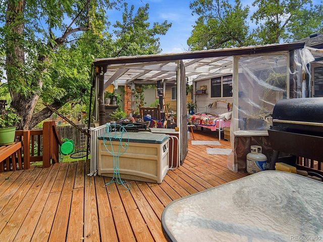 6932 Deframe Ct, Arvada, CO 80004