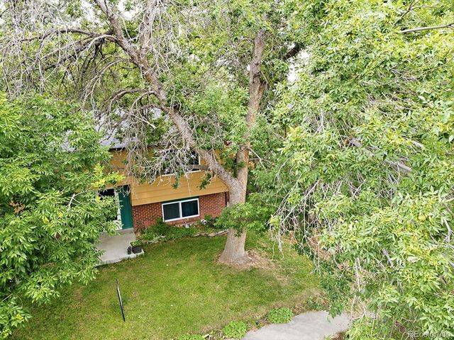 6932 Deframe Ct, Arvada, CO 80004
