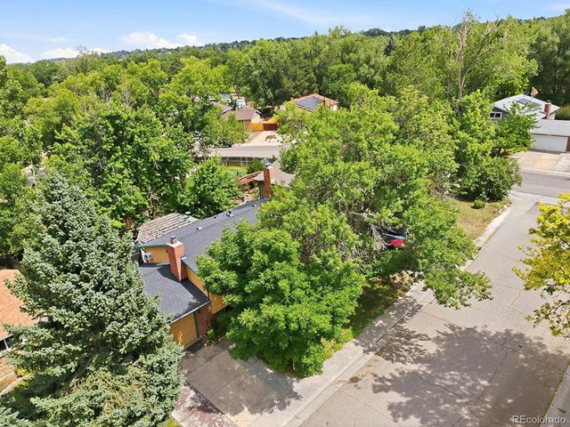 6932 Deframe Ct, Arvada, CO 80004