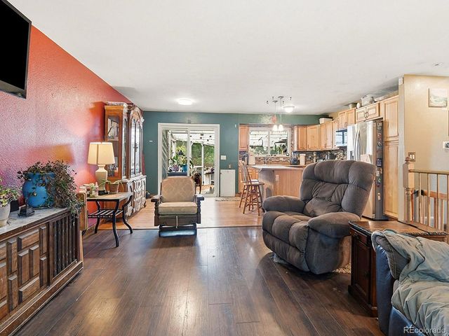 6932 Deframe Ct, Arvada, CO 80004