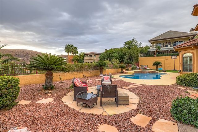 1760 Harpsichord Way, Henderson, NV 89012