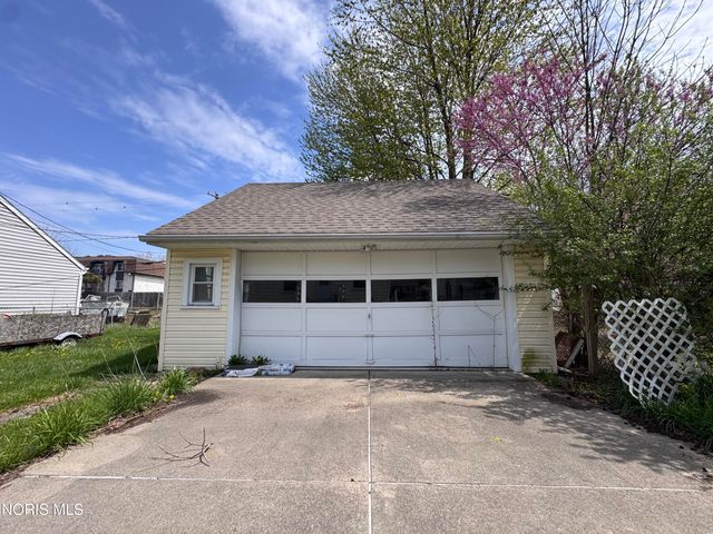 5058 Trimble Road, Toledo, OH 43613