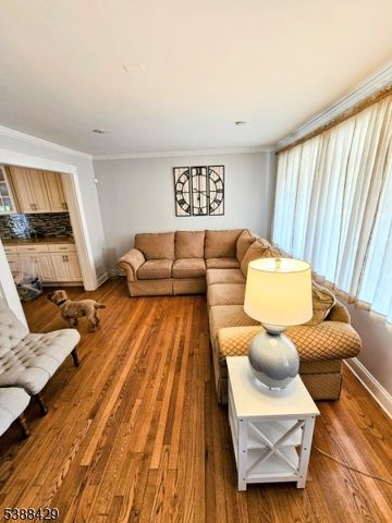 28 Noel Dr, North Arlington Boro, NJ 07031