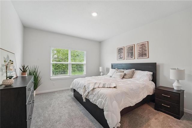 21061 W 217th Court, Spring Hill, KS 66083