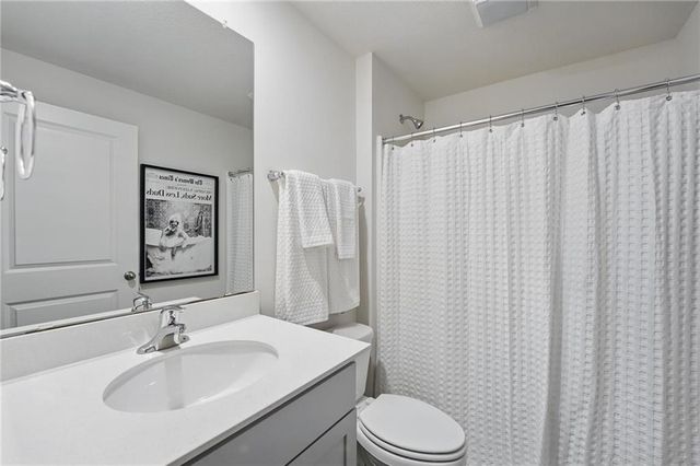 21061 W 217th Court, Spring Hill, KS 66083