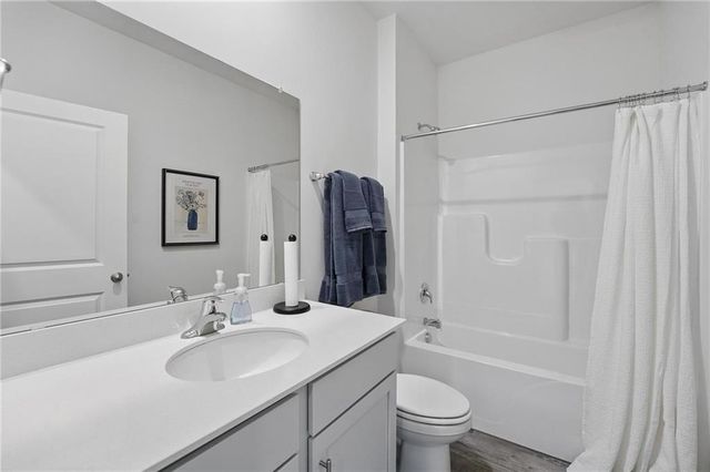 21061 W 217th Court, Spring Hill, KS 66083