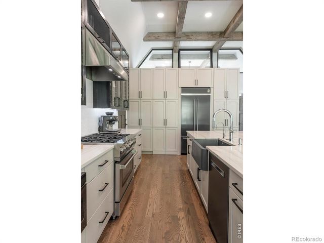 5575 Saint Vrain Road, Longmont, CO 80503