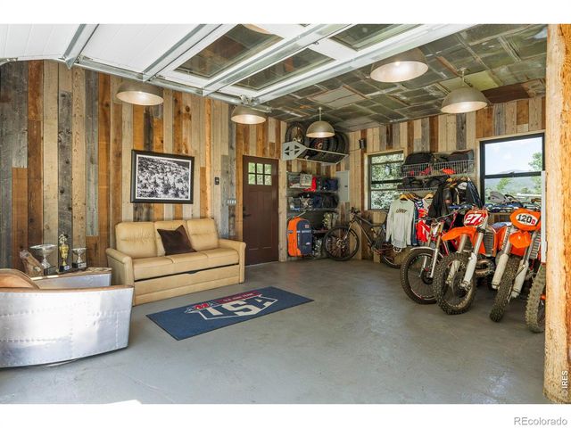 5575 Saint Vrain Road, Longmont, CO 80503