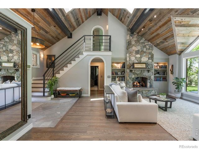 5575 Saint Vrain Road, Longmont, CO 80503