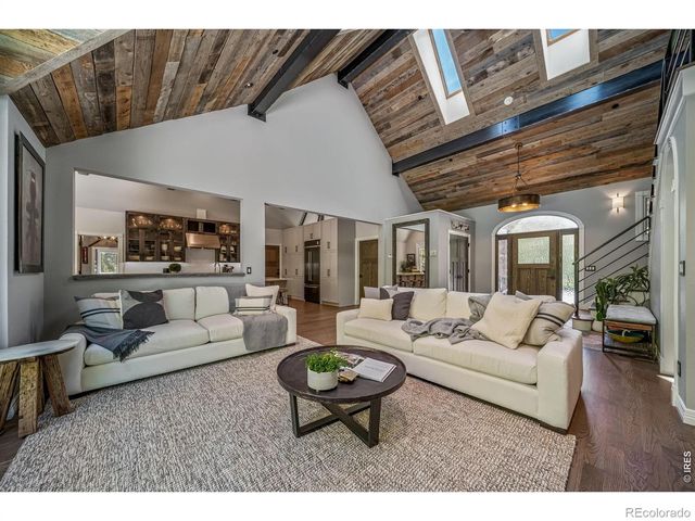 5575 Saint Vrain Road, Longmont, CO 80503