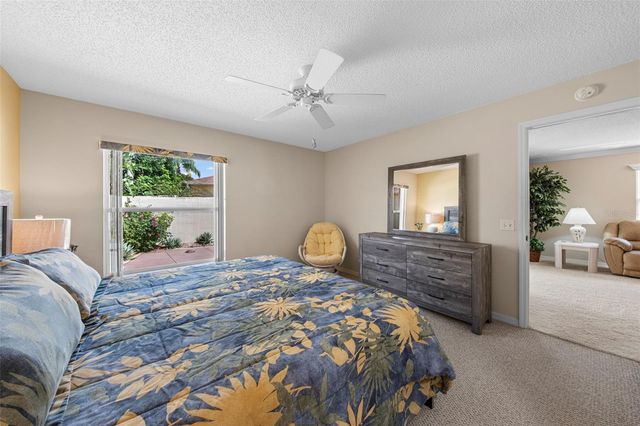 1137 SANTA CRUZ DRIVE, The Villages, FL 32162