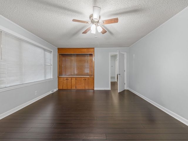 5 Camelot Lane, Greenville, SC 29611