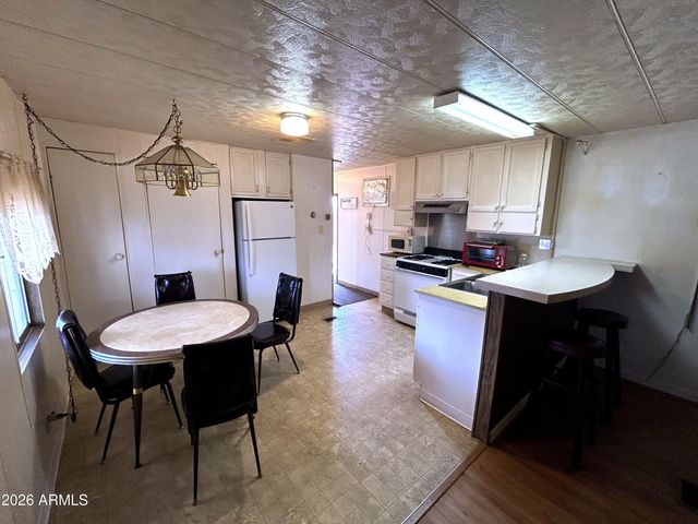 9501 E Broadway Road 180, Mesa, AZ 85208