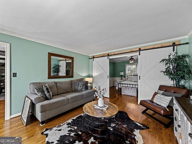 215 Pineywood Road, Griffin, GA 30224