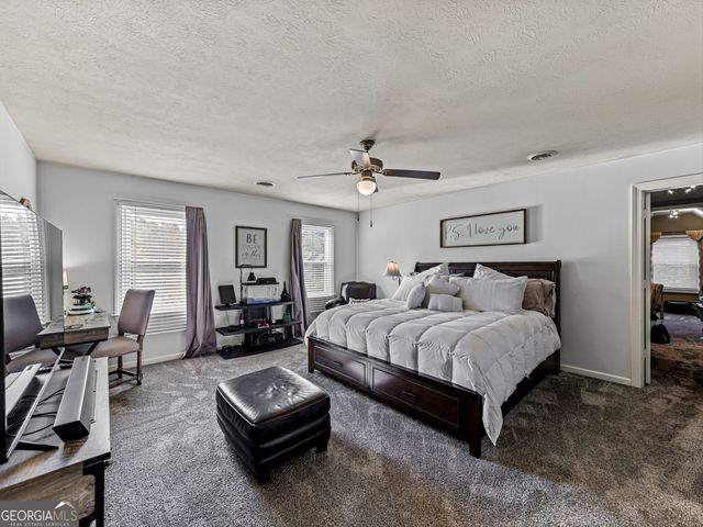 215 Pineywood Road, Griffin, GA 30224