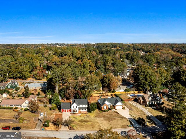 215 Pineywood Road, Griffin, GA 30224