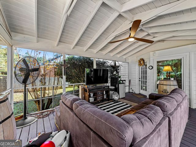 215 Pineywood Road, Griffin, GA 30224