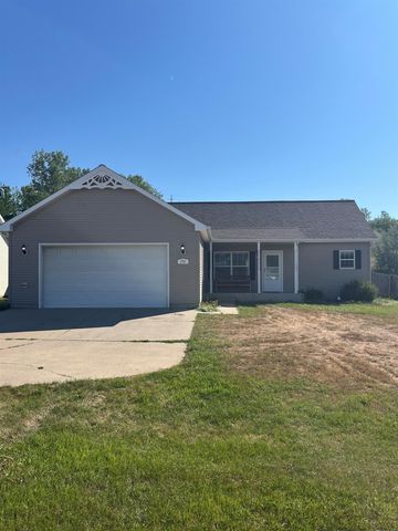 1731 RIVERS EDGE DR SE, Minot, ND 58701