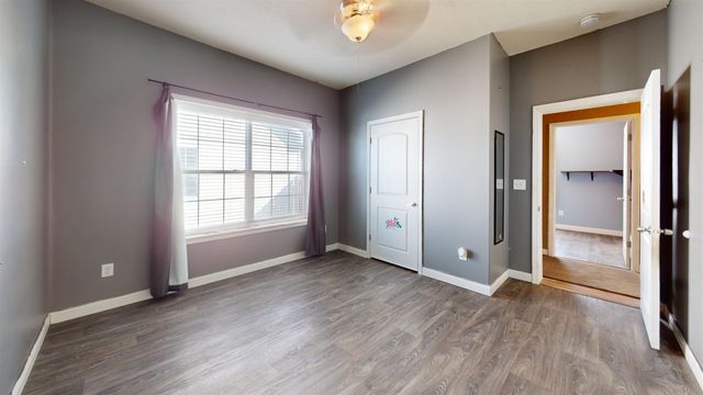 1731 RIVERS EDGE DR SE, Minot, ND 58701