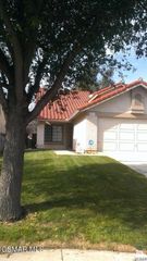 4117 Lost Springs Drive, Calabasas, CA 91301