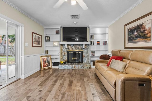 1437 GLENVIEW ROAD, Palm Harbor, FL 34683