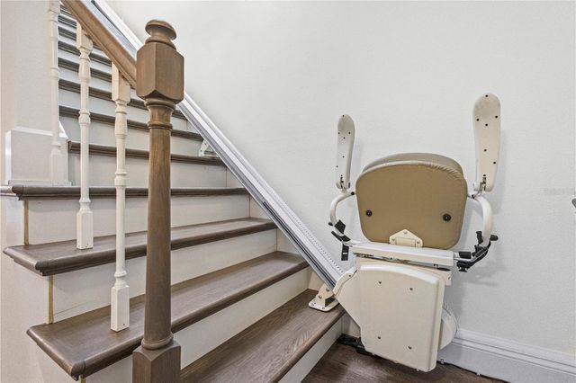 1437 GLENVIEW ROAD, Palm Harbor, FL 34683