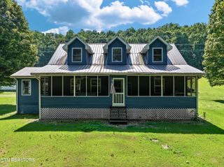 110 Halcomb Drive, Kingston, TN 37763