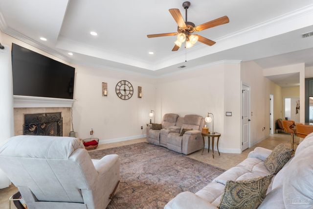 2708 Muirfield Dr, Navarre, FL 32566