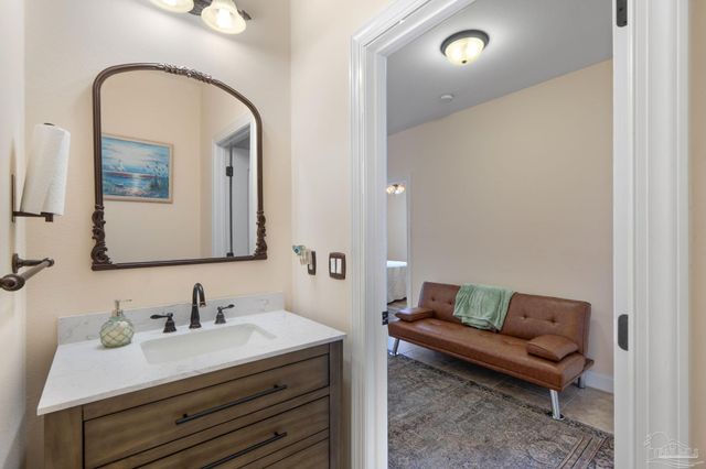 2708 Muirfield Dr, Navarre, FL 32566