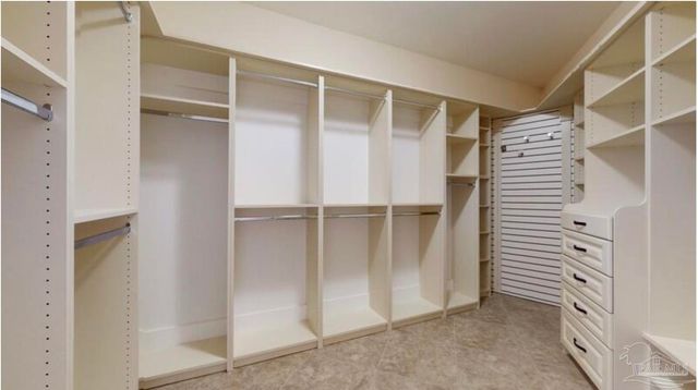 2708 Muirfield Dr, Navarre, FL 32566