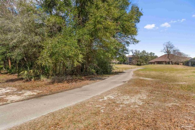 2708 Muirfield Dr, Navarre, FL 32566