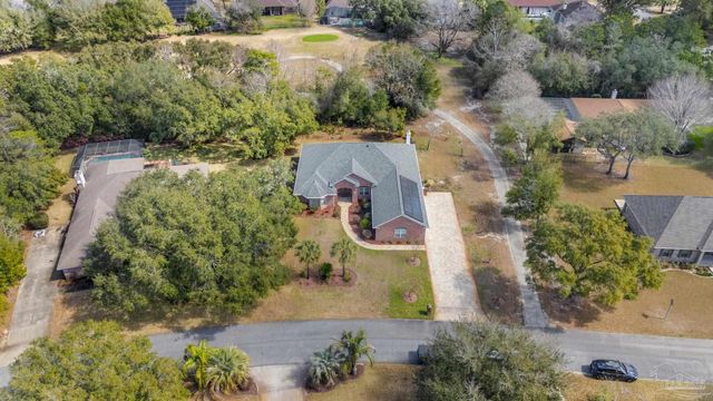 2708 Muirfield Dr, Navarre, FL 32566