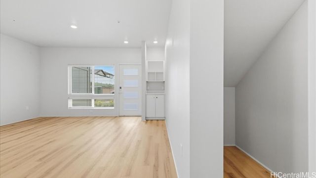 91-1171 Hoonaauao Street 1301, Kapolei, HI 96707