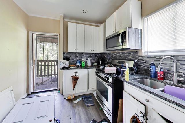 1462 W 73rd Street, Chicago, IL 60636