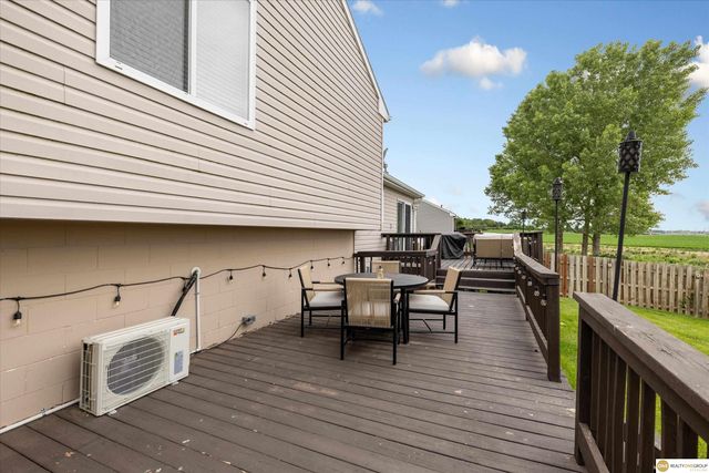 6331 N 128 Street, Omaha, NE 68164