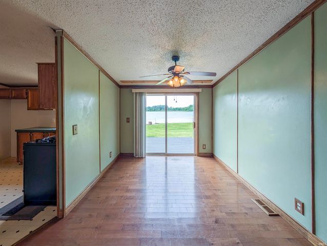 880 Ln 301 Barton Lake, Fremont, IN 46737