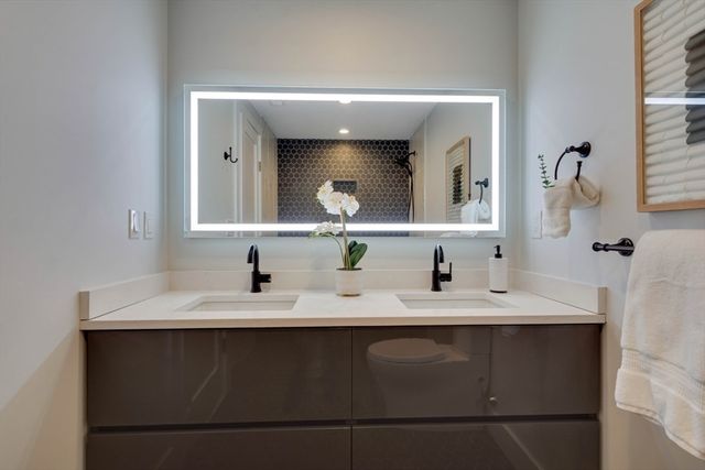 165-167 Bowen Street 3, Boston, MA 02127