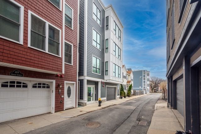165-167 Bowen Street 3, Boston, MA 02127