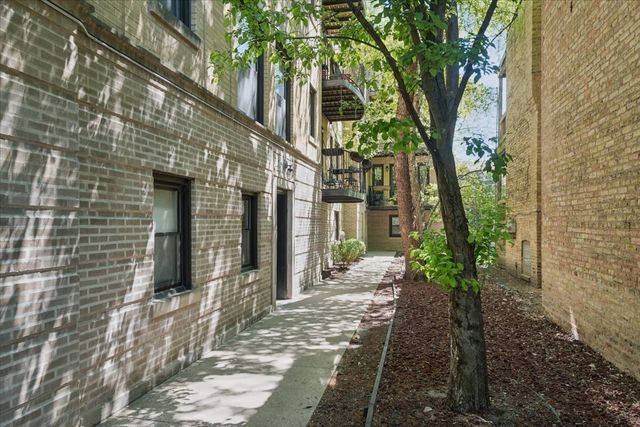 6333 N Glenwood Avenue 3W, Chicago, IL 60660