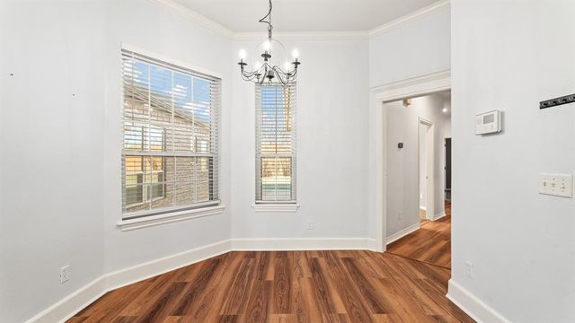 12401 SW 7th Street, Yukon, OK 73099