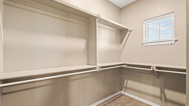 12401 SW 7th Street, Yukon, OK 73099