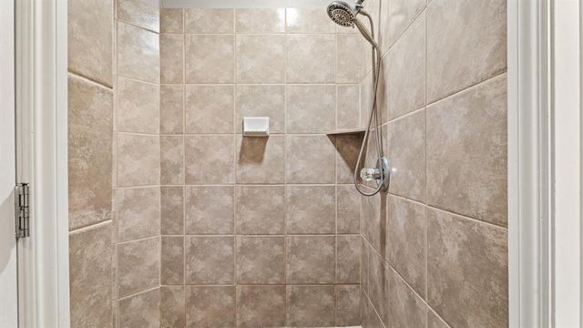 12401 SW 7th Street, Yukon, OK 73099