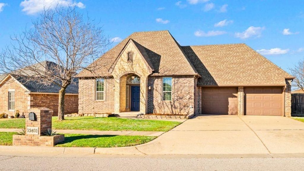 12401 SW 7th Street, Yukon, OK 73099