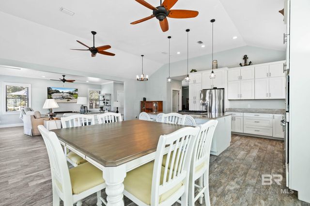 18818 James Road, Gulf Shores, AL 36542