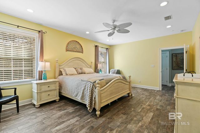 18818 James Road, Gulf Shores, AL 36542