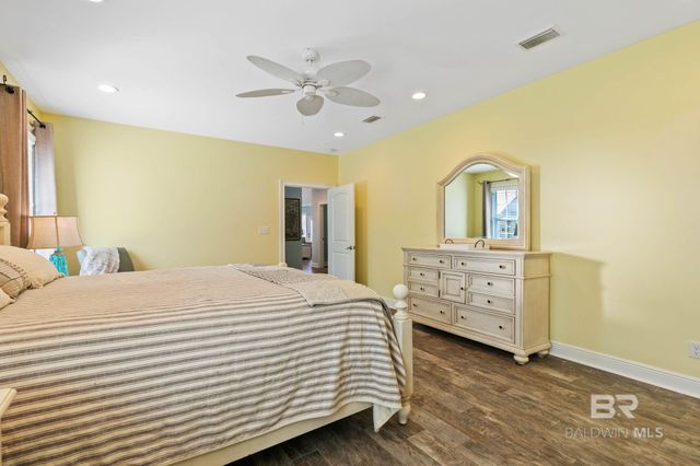 18818 James Road, Gulf Shores, AL 36542