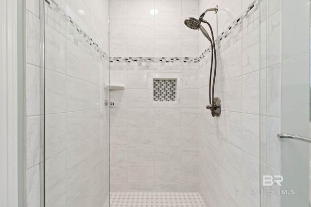 18818 James Road, Gulf Shores, AL 36542